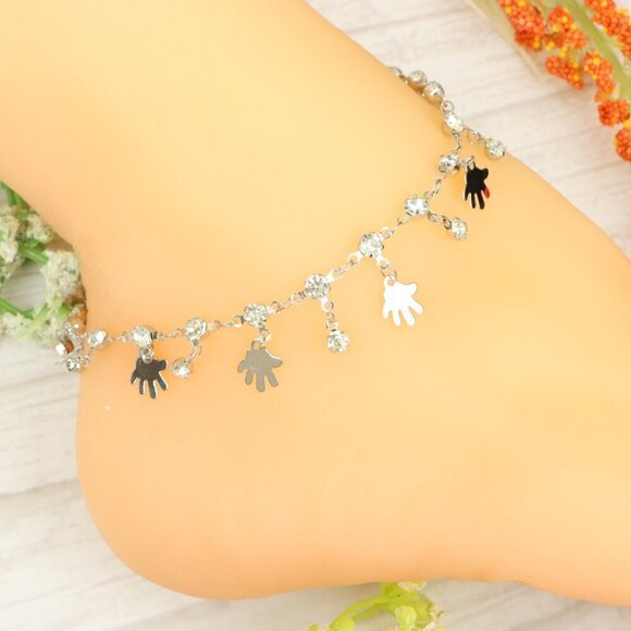 "Handmade Anklet – Elegant & Delicate Jewelry for Women | UNVRC1280 - Picture 1 of 10